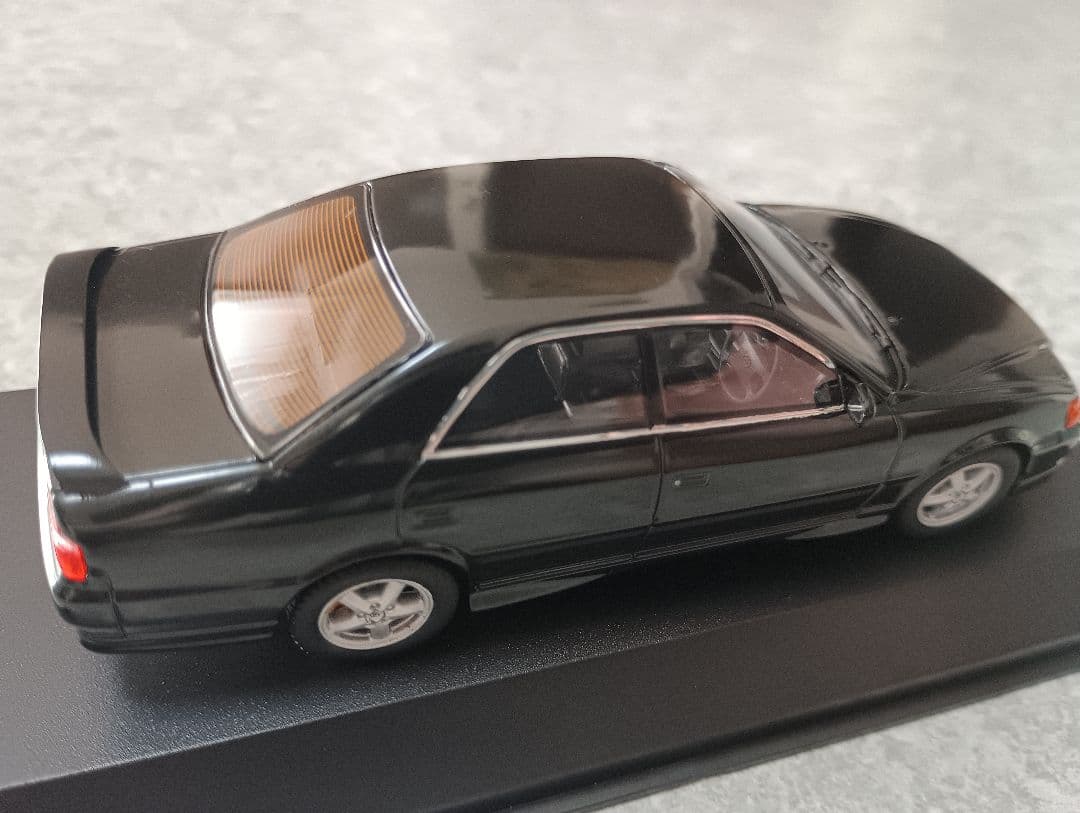 京商 1/43 トヨタ チェイサー ツアラーV JZX100 ダークグリーン