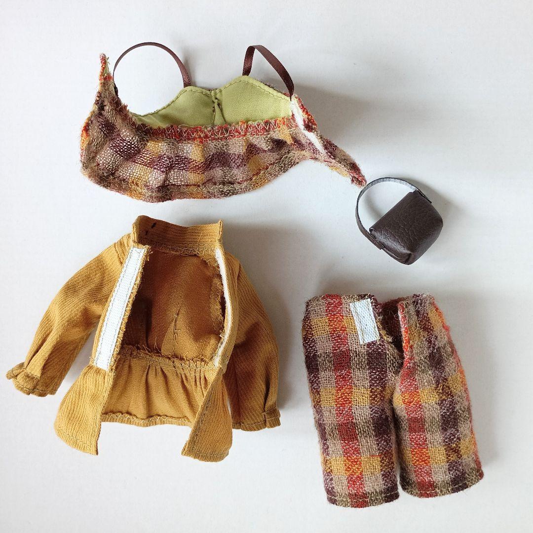 バービー人形size服＊566　アウトフィット　ドール服