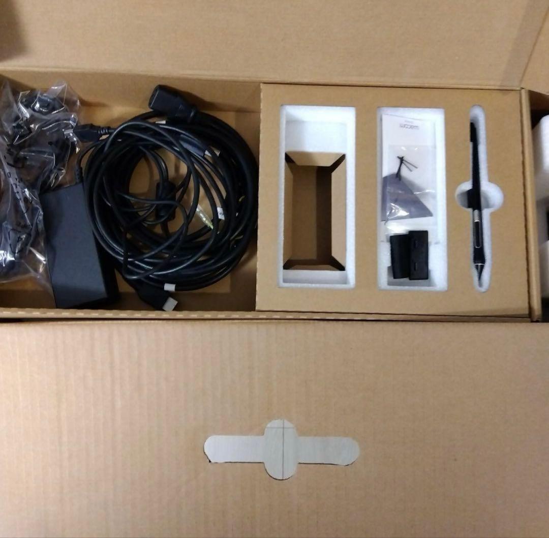 Wacom Cintiq22 液晶ペンタブレット(メルカリ最安値)