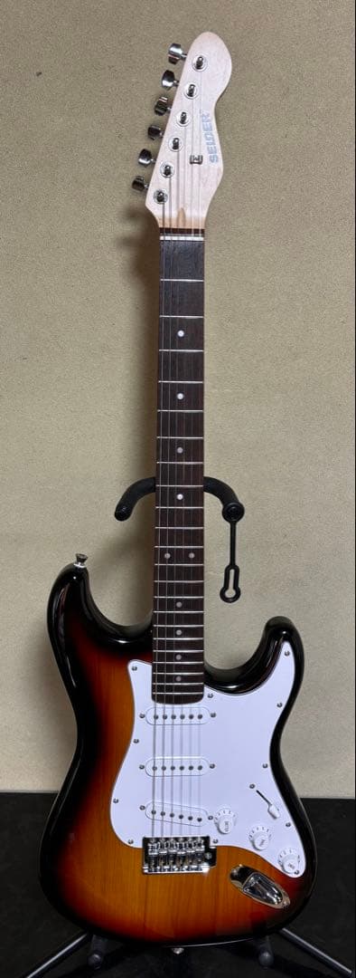 超美品✧*。SELDERエレキギター サンバースト