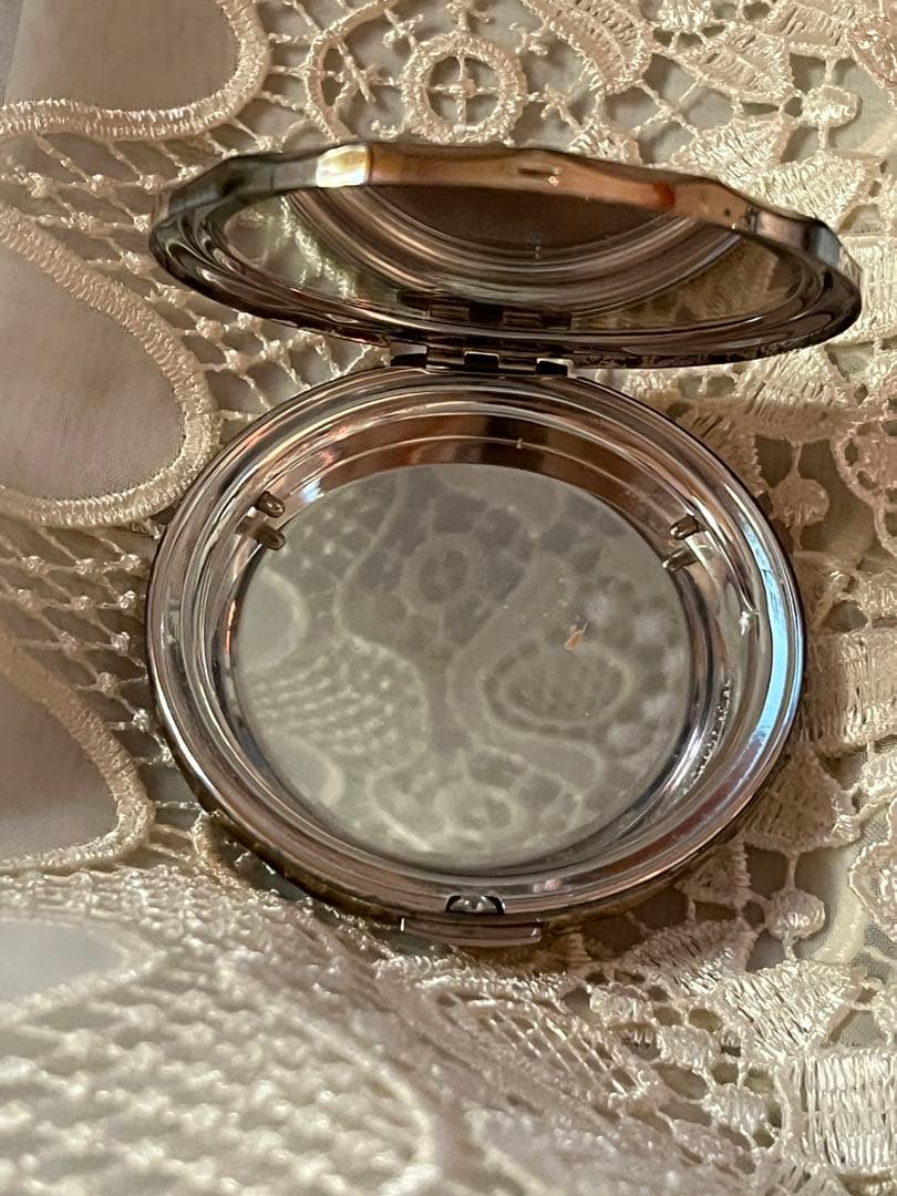 昭和レトロ　ヴィンテージ　コンパクト　ミラー　化粧鏡　ライター型香水スプレー