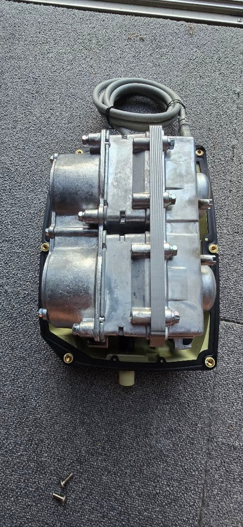 メドー　コンプレッサ　LA-60E