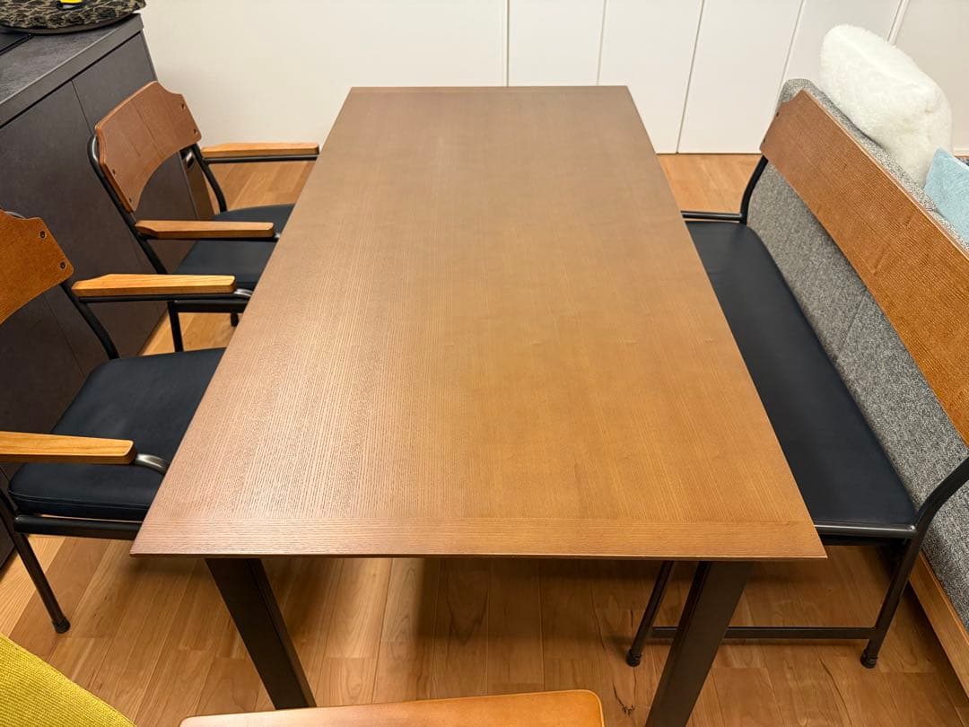 unico ウニコ　ダイニングテーブルと椅子セット