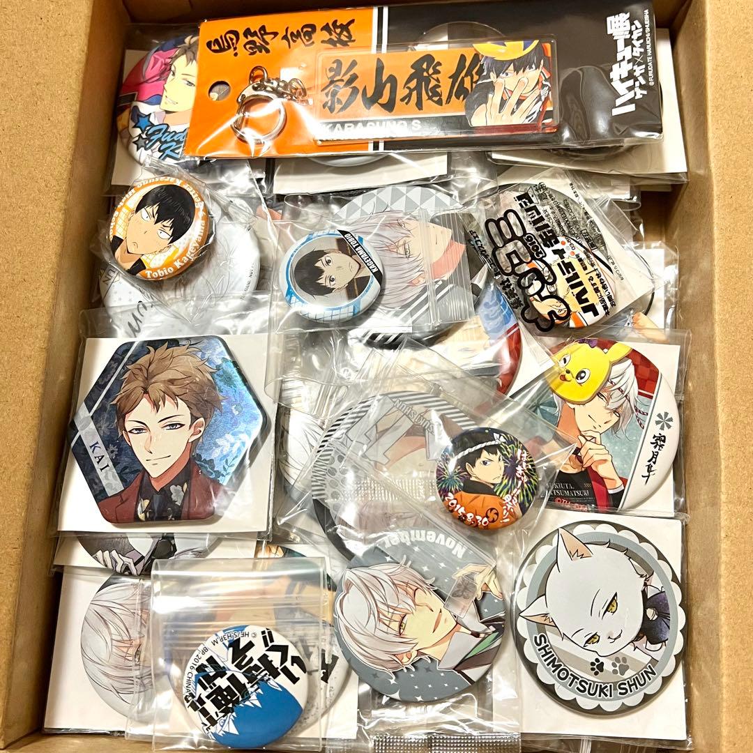 アニメ グッズ まとめ売り ハイキュー!! ツキウタ。 SERVAMP 缶バッジ