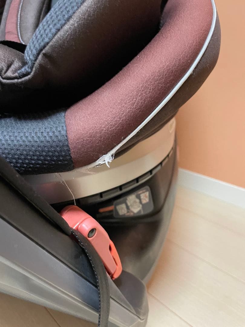 Combi チャイルドシート　NC-570 ジュニアシート　回転　エッグショック