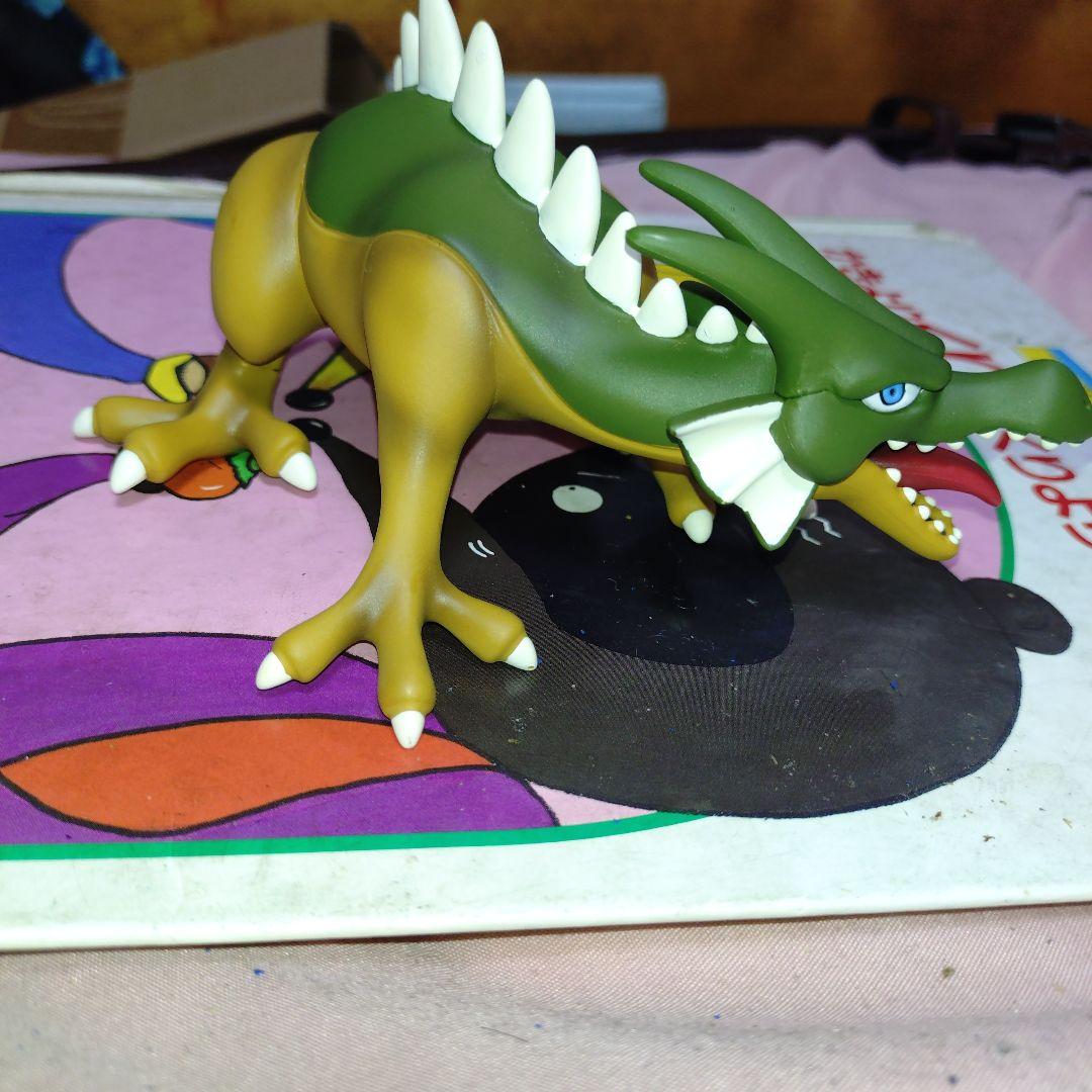 ドラクエ　ソフビモンスター　さまようよろい　ドラゴン　カンダタこぶん フィギュア