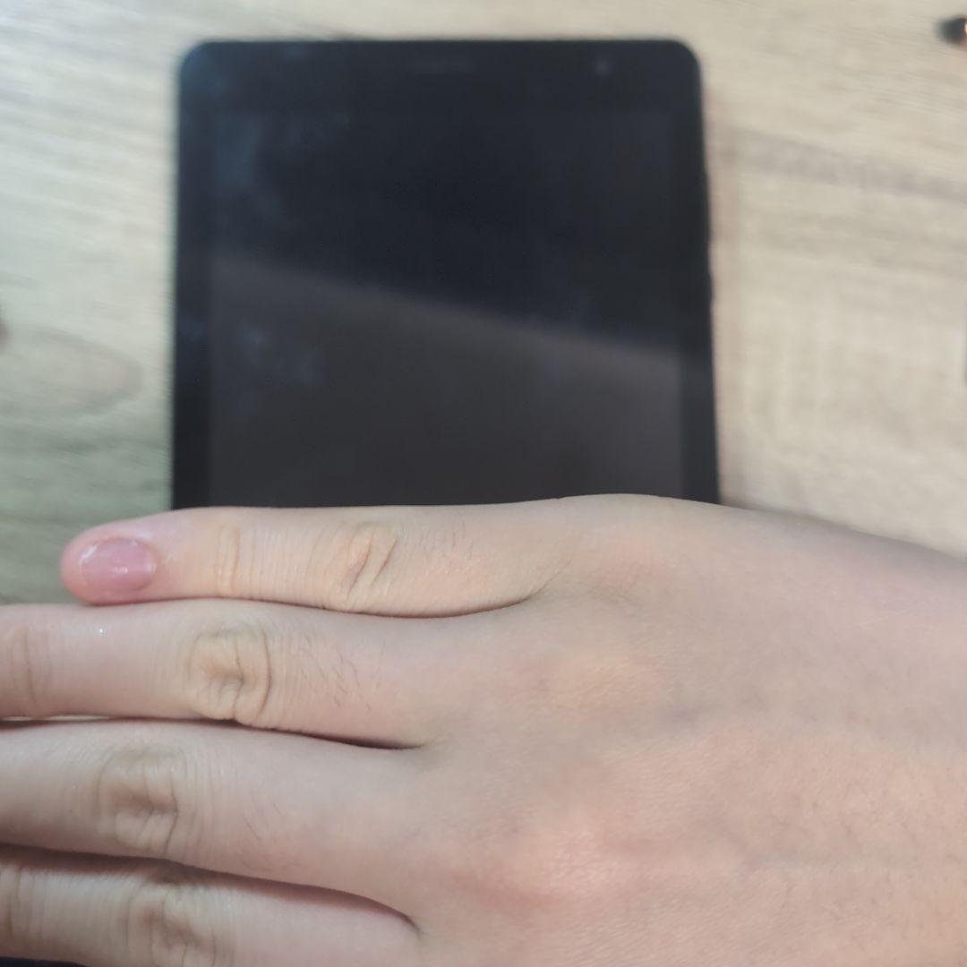 ブラックタブレット 本体