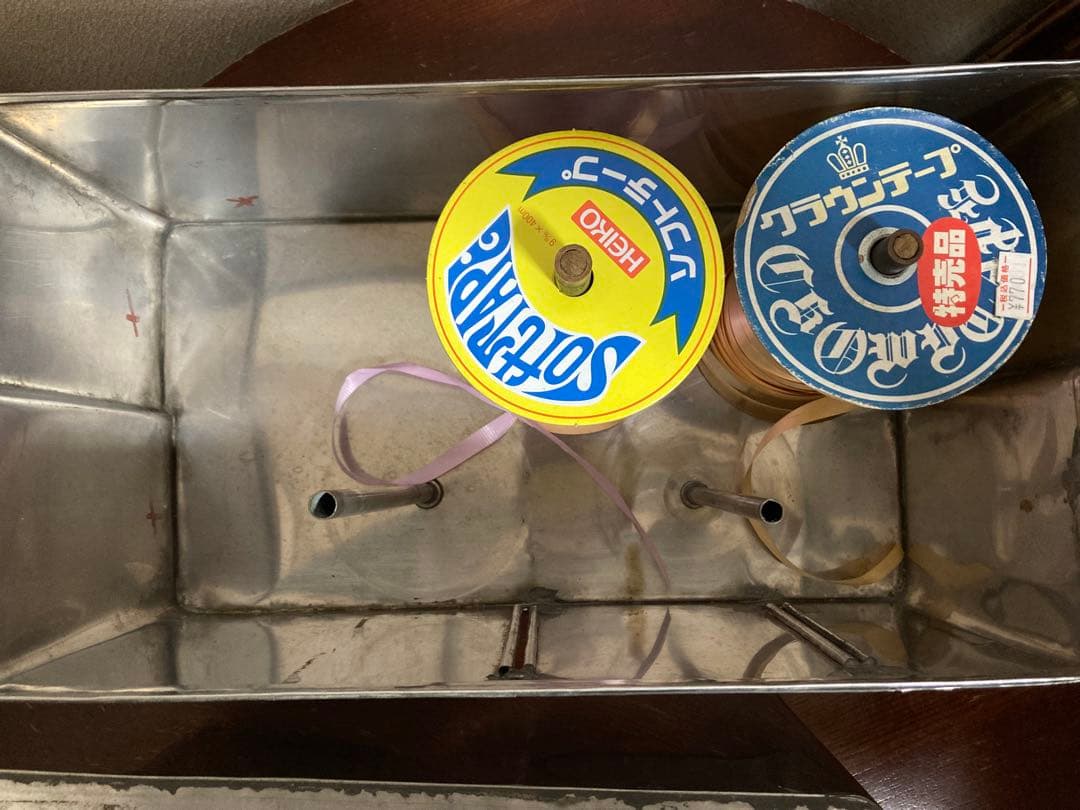 アンティークのブリキケース