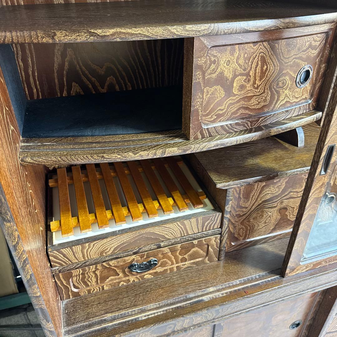 木製ダークブラウン箪笥 ガラス扉付き　和ダンス　チェスト