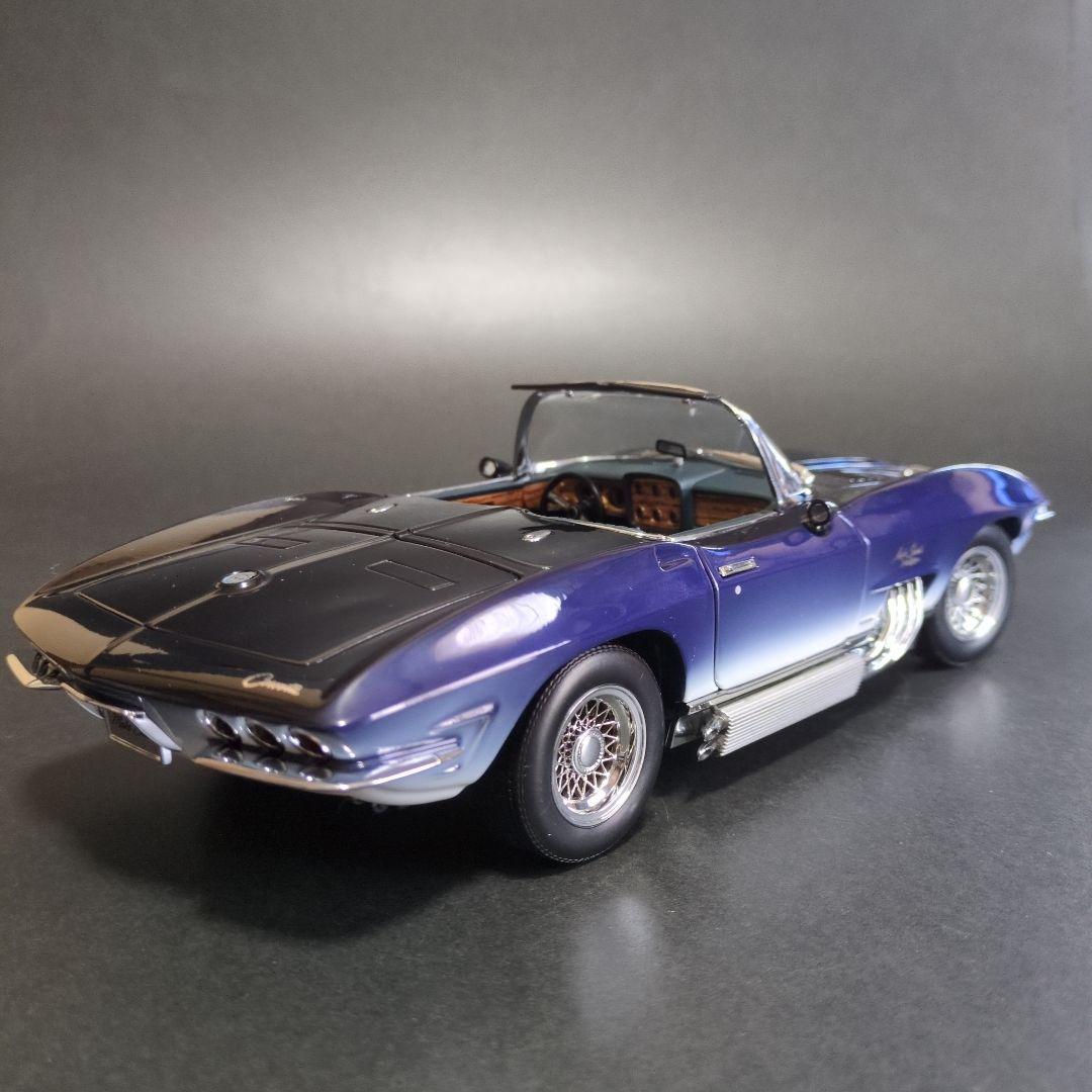 UTモデル　シボレー·コルベット　マコシャーク