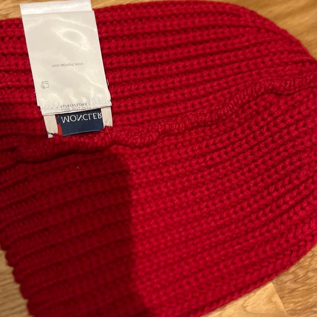 モンクレール ニット帽 赤