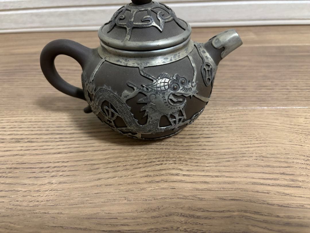ドラゴン彫刻 ティーポット　骨董品