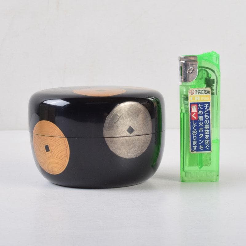 茶道具　蒔絵師　勝太郎造　古銭蒔絵　大平棗　共布共箱　V　8658