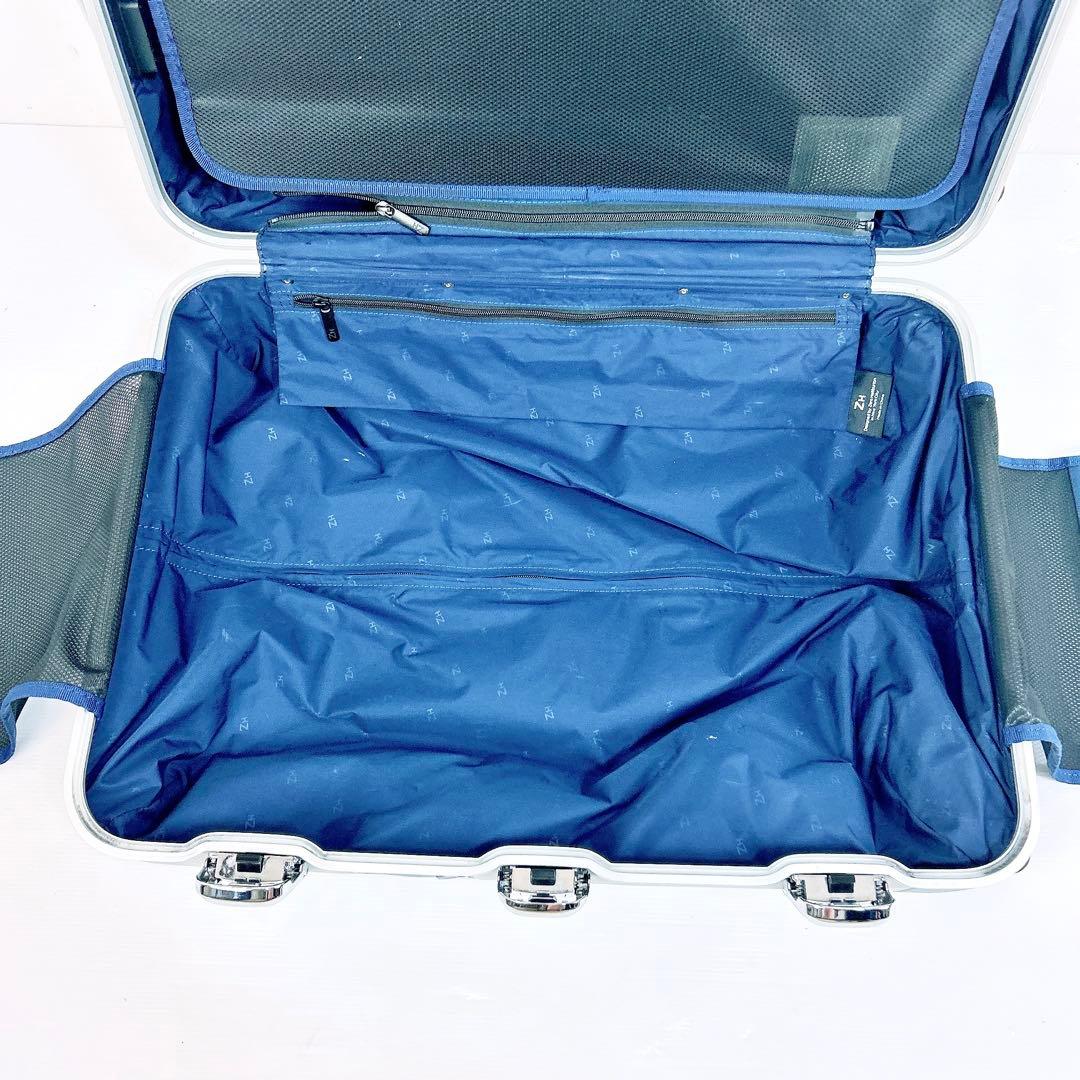 ゼロハリバートン キャリーケース Pursuit アルミ　４輪　スーツ