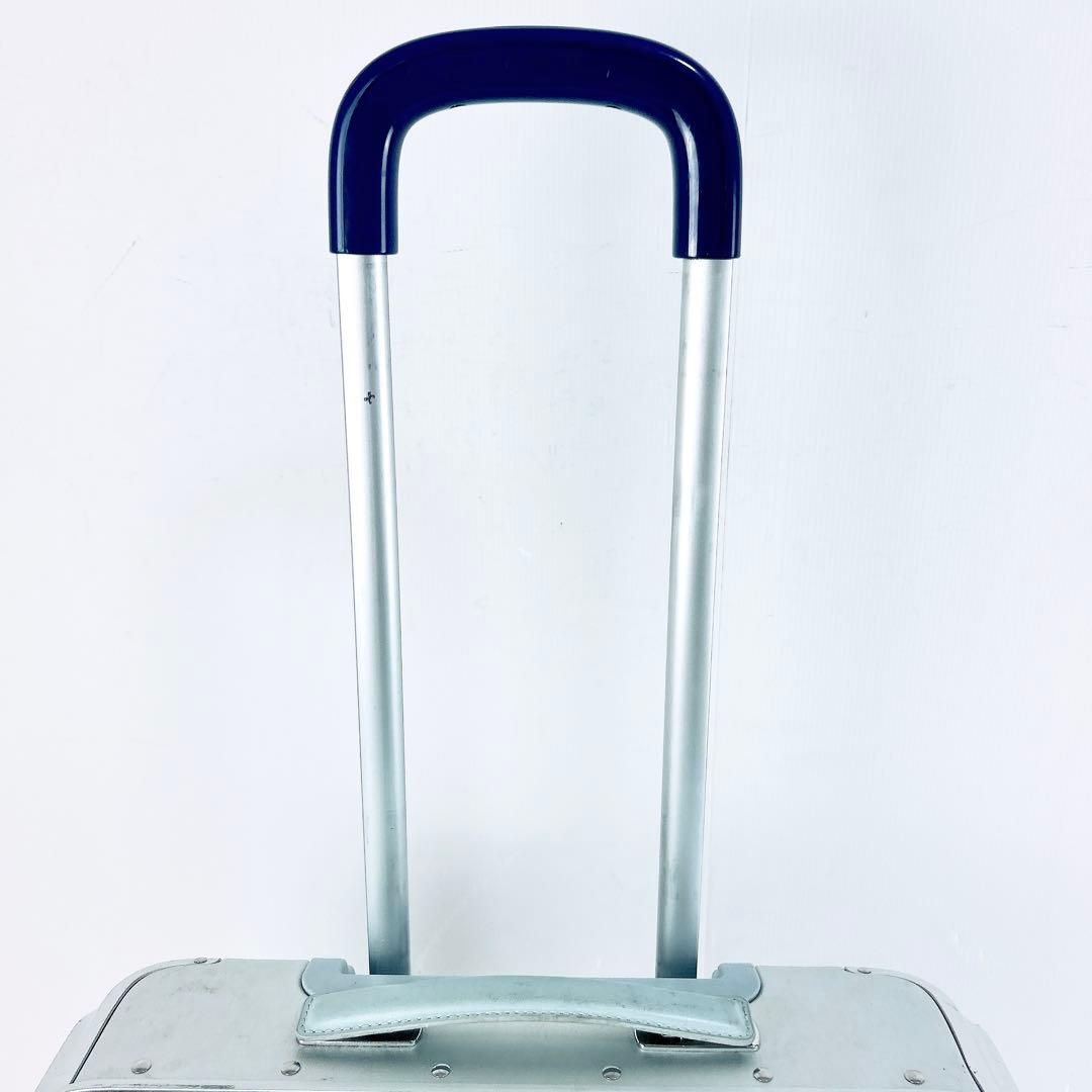 ゼロハリバートン キャリーケース Pursuit アルミ　４輪　スーツ