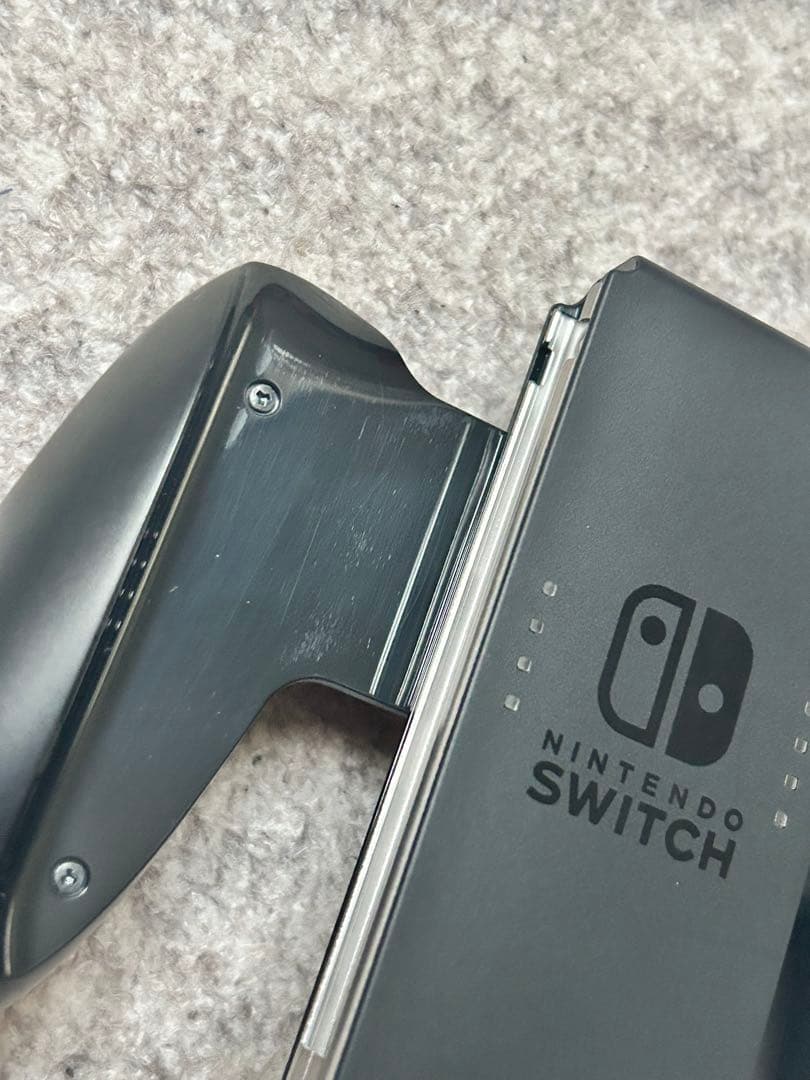 Nintendo Switch ネオンブルー/ネオンレッド 本体とソフト