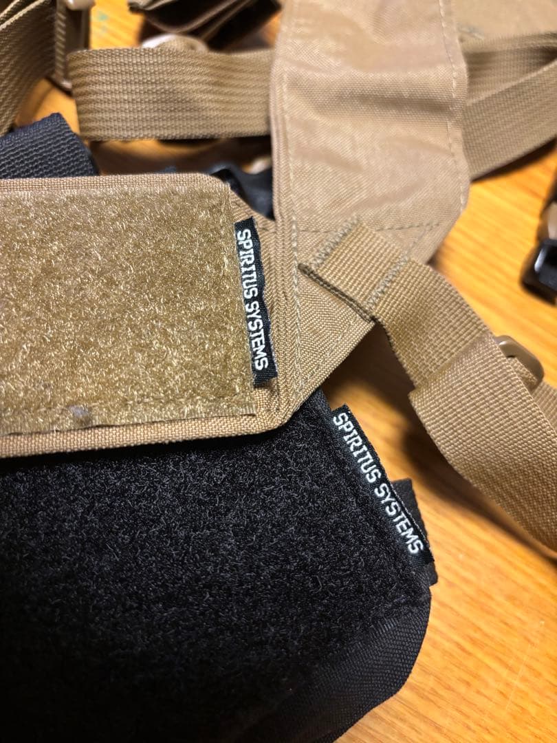 【実物】SPIRITUS SYSTEMS チェストリグ タン