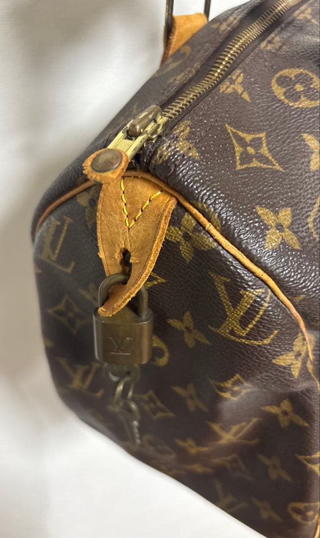 ルイヴィトン モノグラム ス ピーディ 30 南京錠・鍵2本付