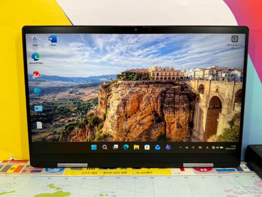 美品 V83/HS 16GB dynabook 2in1 第11世代 ノートPC