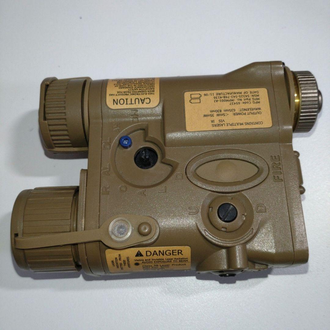 ELEMENT PEQ-16 レプリカ レーザー ライト