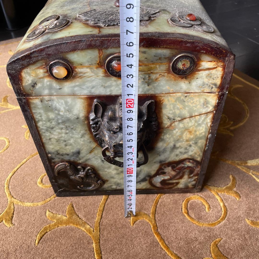 中国　玉石　宝箱　10.5kg
