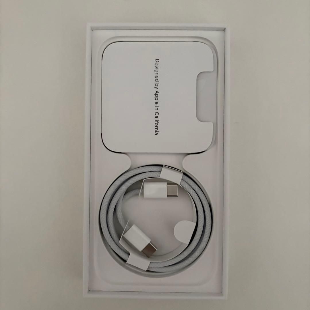 iPhone 15 256GB SIMフリー おまけ付