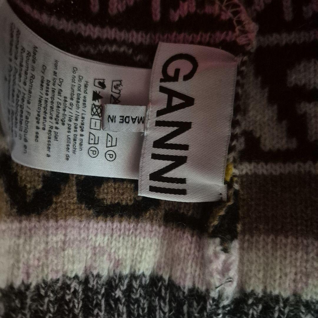 GANNIガニーポンポンニット帽　グレーピンクホワイトビーニー帽子ハットキャップ