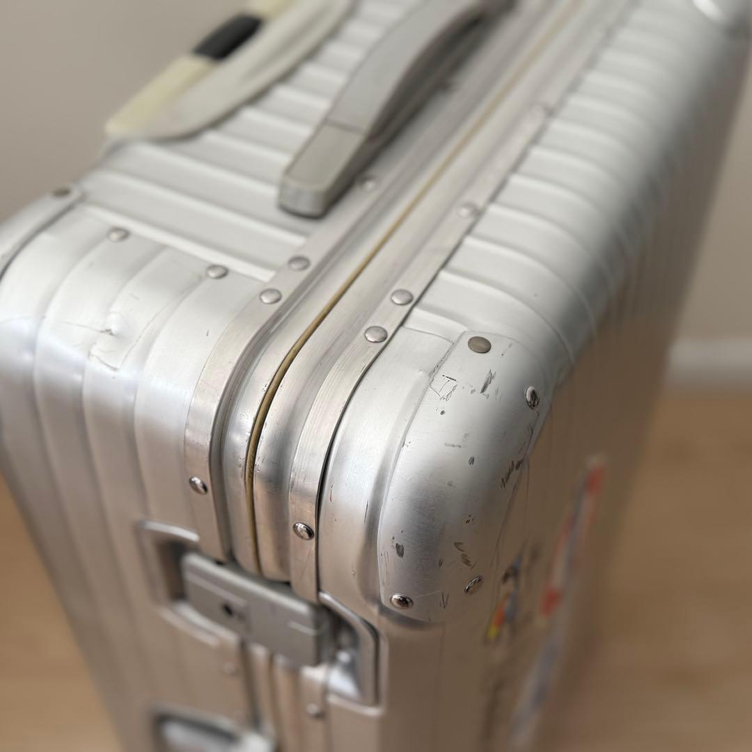 リモワ「トパーズ」本体