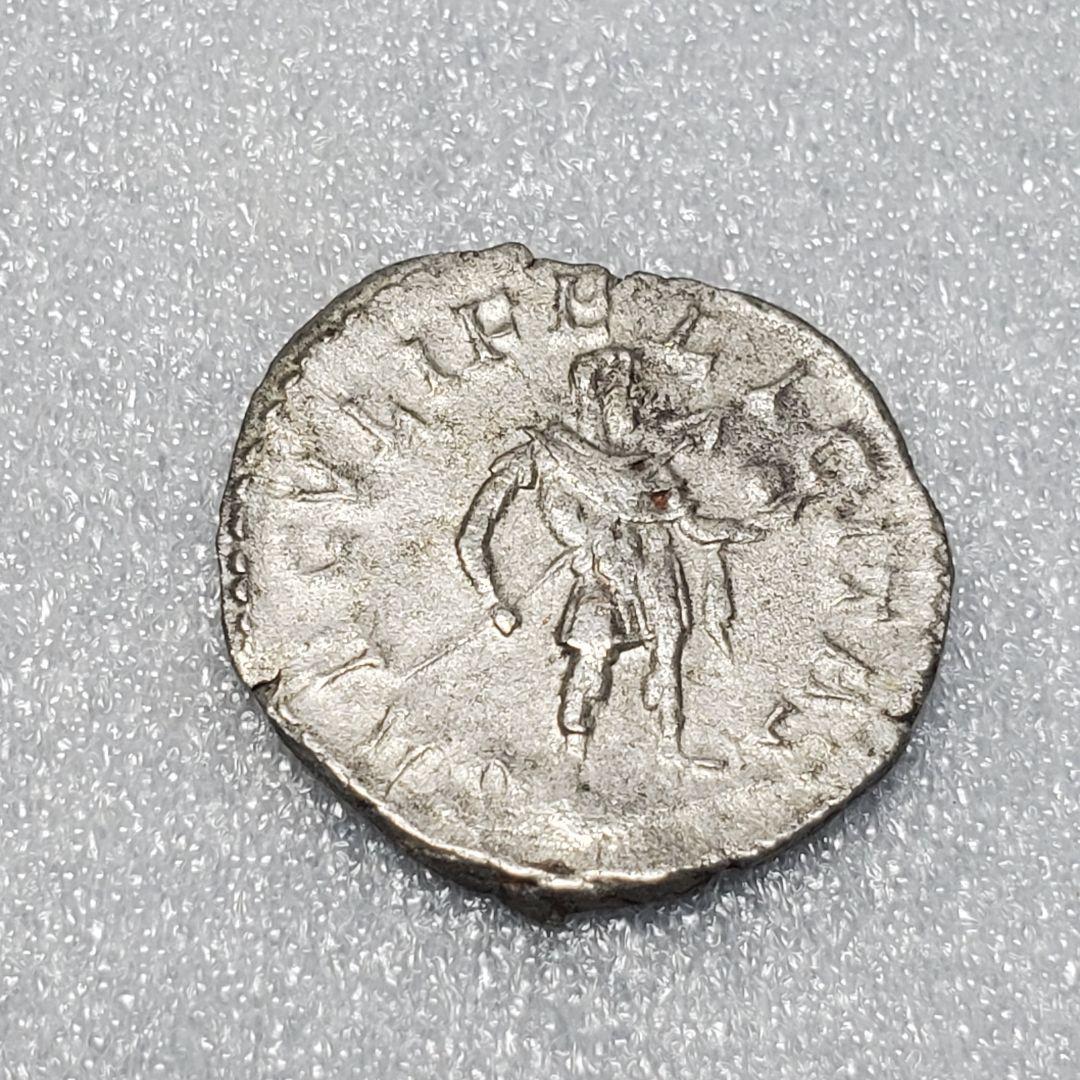 4701.　極美品　古代ローマ帝国　デナリウス　銀貨