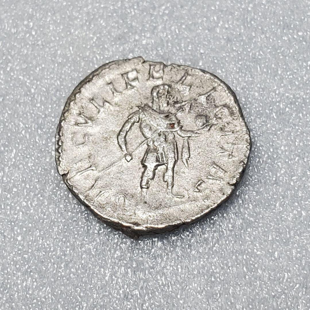 4701.　極美品　古代ローマ帝国　デナリウス　銀貨