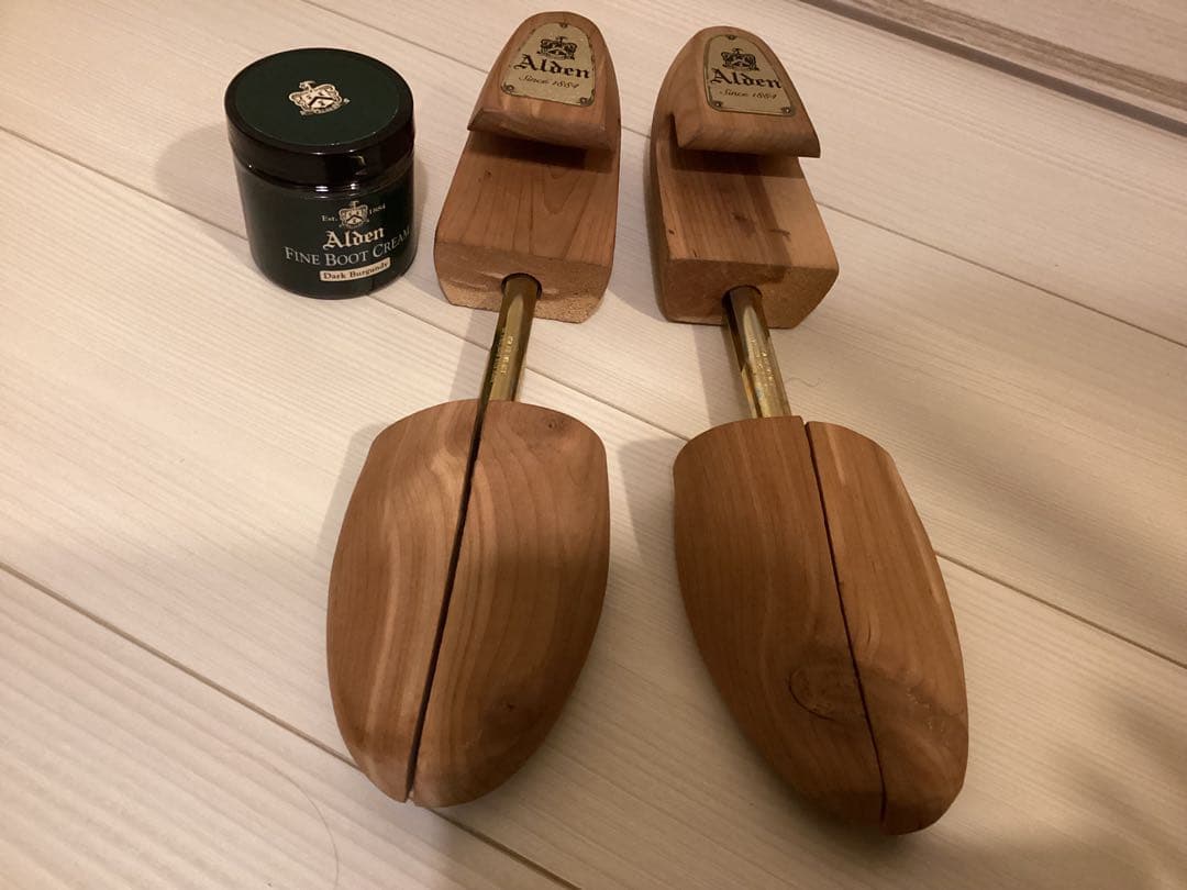 Alden シューツリーと靴クリームセット　サイズS