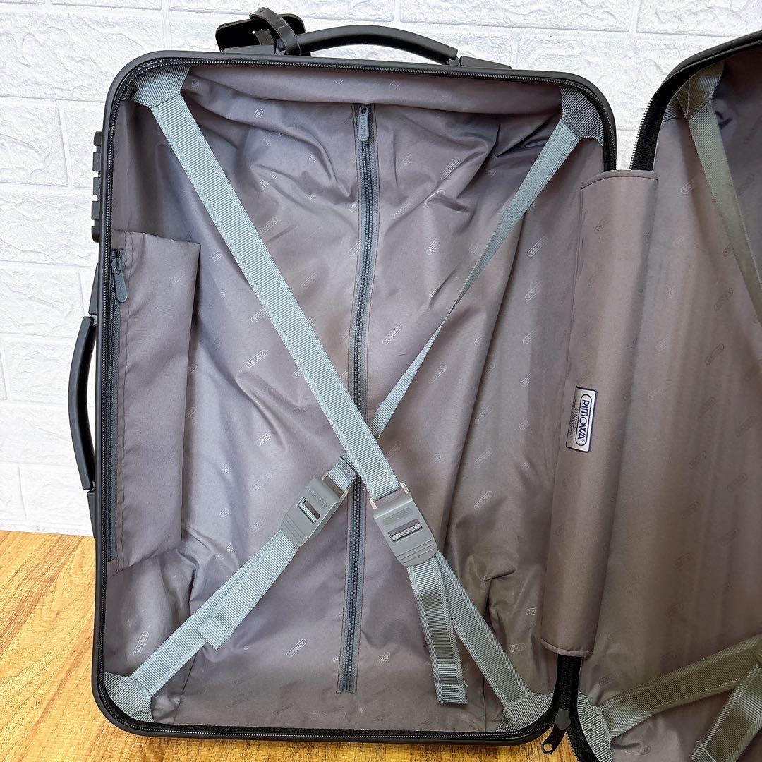 超美品　リモワ サルサ 機内持ち込み キャビントローリー 32L 2輪 ブラック