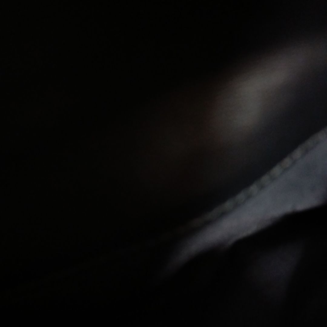 FENDI ブラックレザー 二つ折り財布