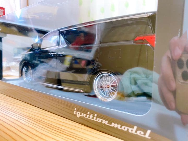 イグニッションモデル アルファード エグゼクティブラウンジ 1/18 BBS