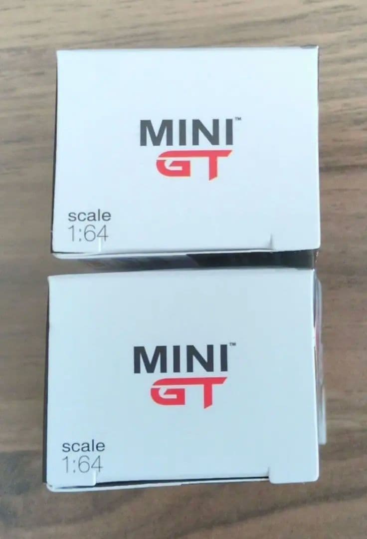 ミニカー MINI GT Chevrolet Corvette Stingray 150