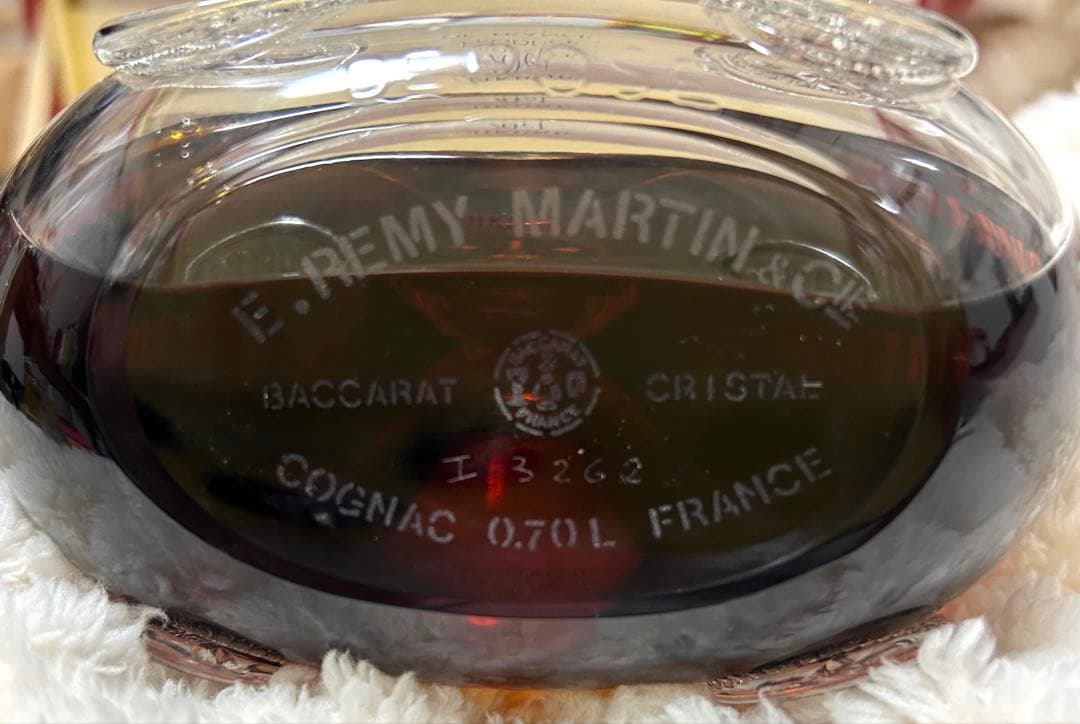 未開栓　レミーマルタン ルイ13世 金キャップ 700ml バカラクリスタル