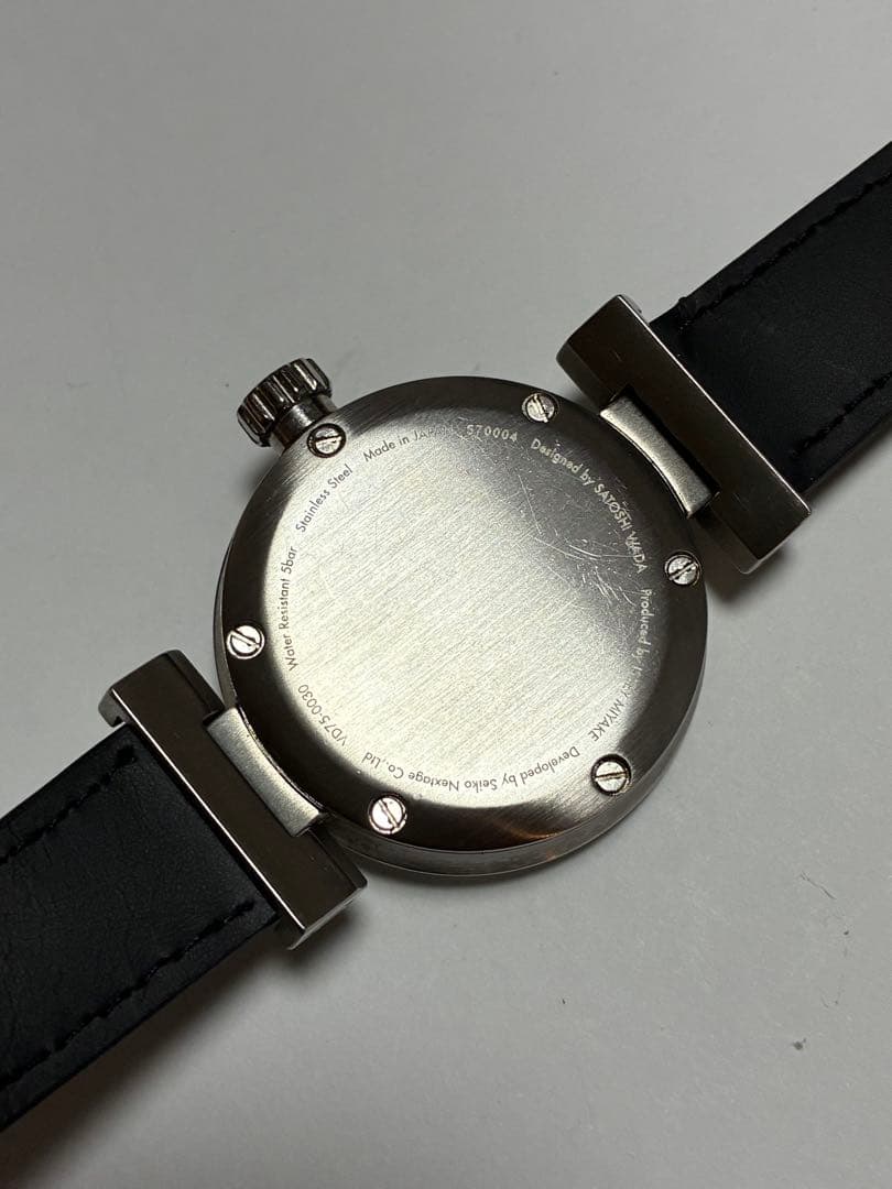 ISSEY MIYAKE メンズ腕時計