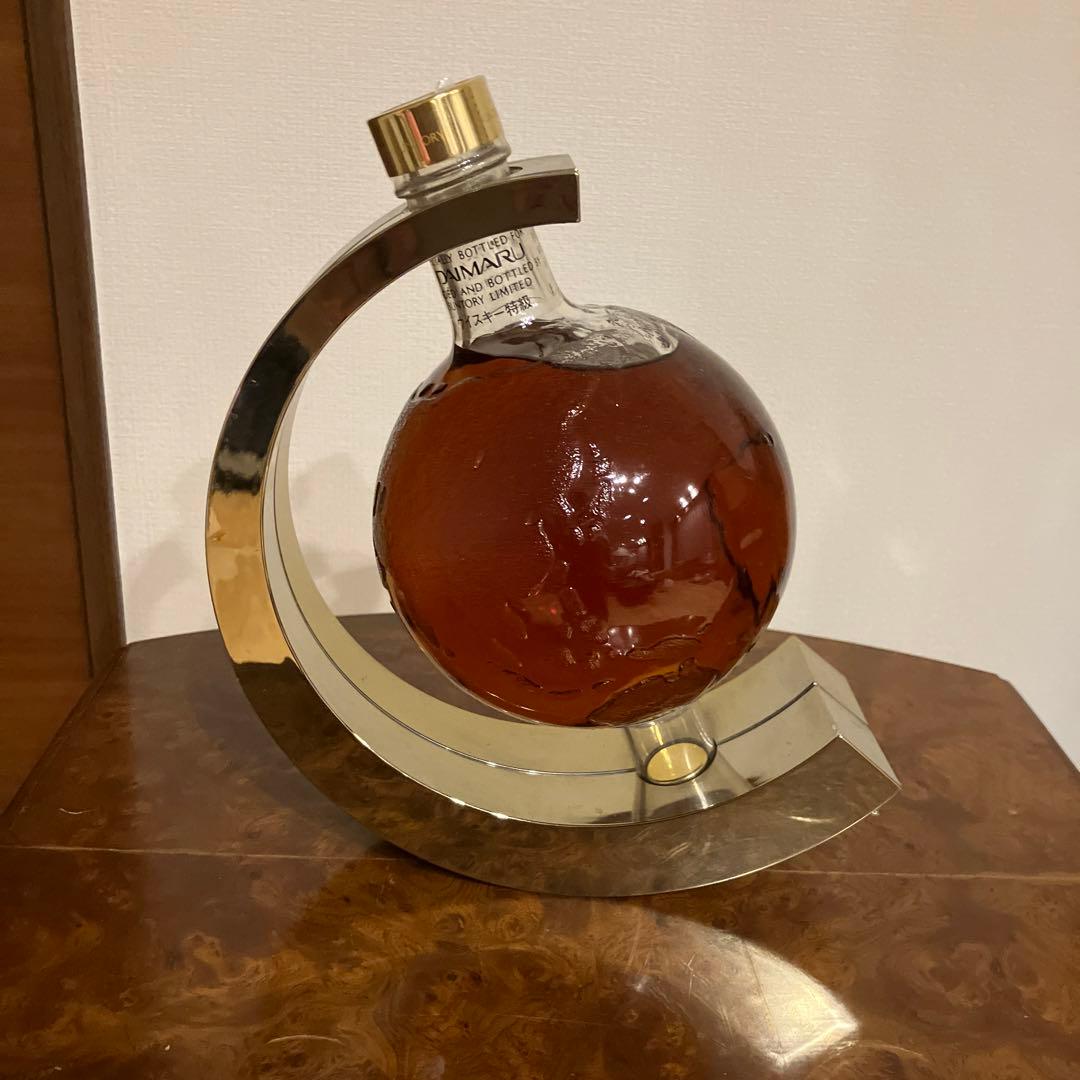 サントリー　エクセレンス　地球儀ボトル