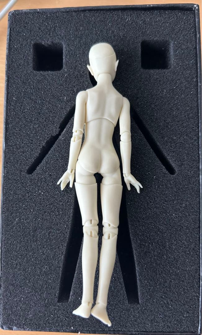 ミニドール　bjd 少女12cm 中国製