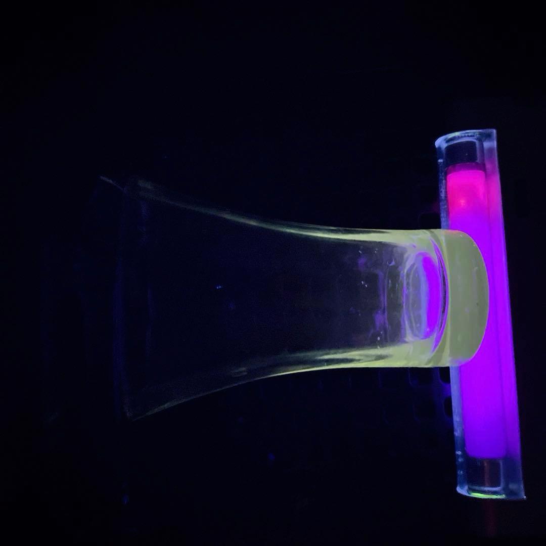 骨董　時代ガラス　薄張り　縞模様　ラッパ型　朝顔造り　ピルスナー　コップ　ウラン