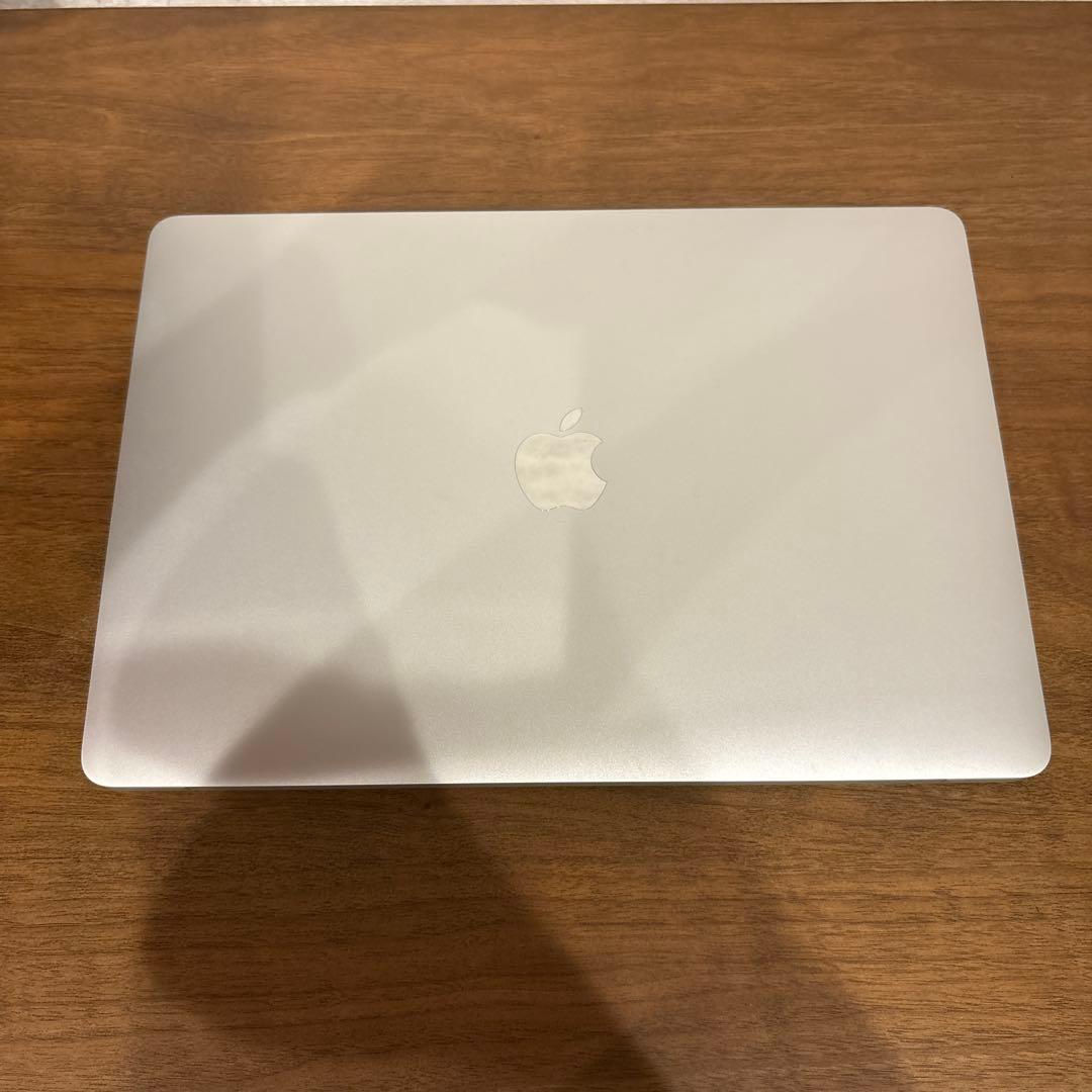 【美品】13インチMacBook Air 256GB SSD 8GB M1