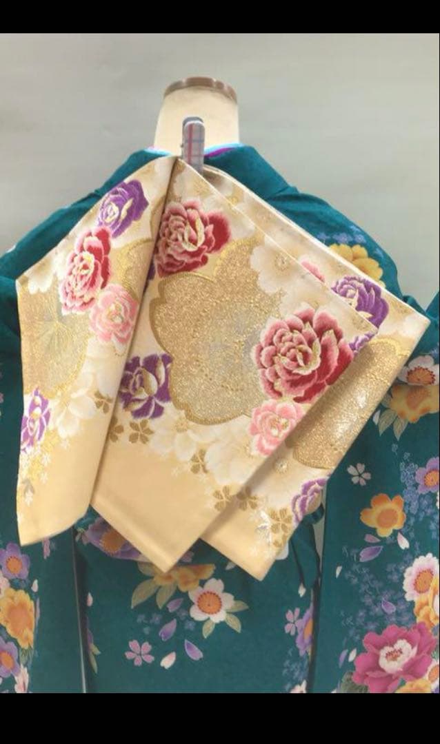 グリーン　ターコイズブルー 振袖　成人式　ショール　髪飾り　草履　バッグ一式