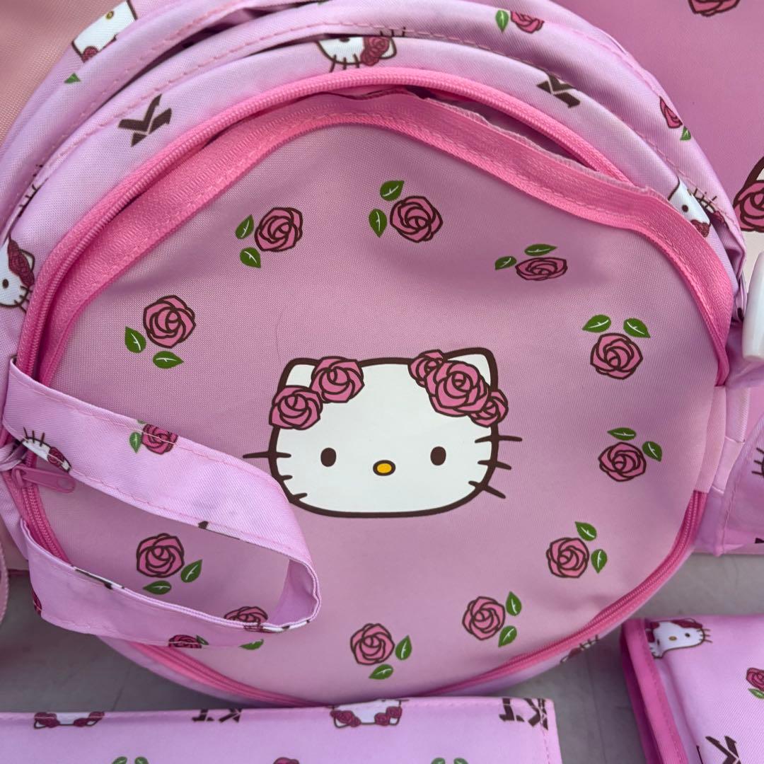 新品未使用　ハローキティ　クローゼット　セット