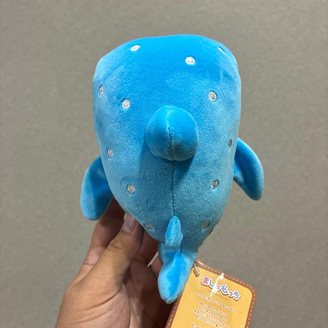 おでかけ子ザメ ましゅもっち 水族館　ジンベエザメ　ぬいぐるみ