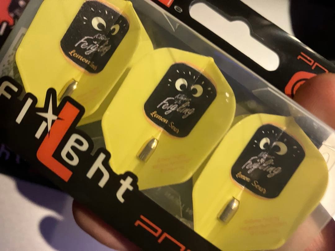 クライナー ダーツ フライト　4セット