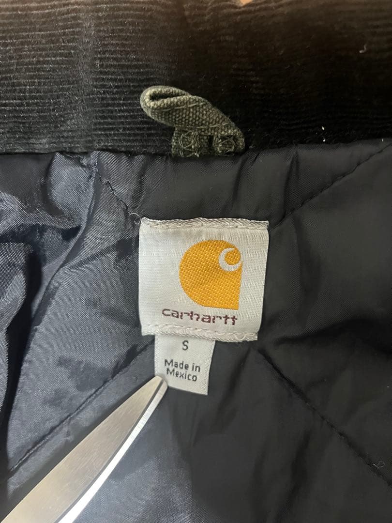 希少 SサイズCarhartt トラディショナルコート モスグリーン