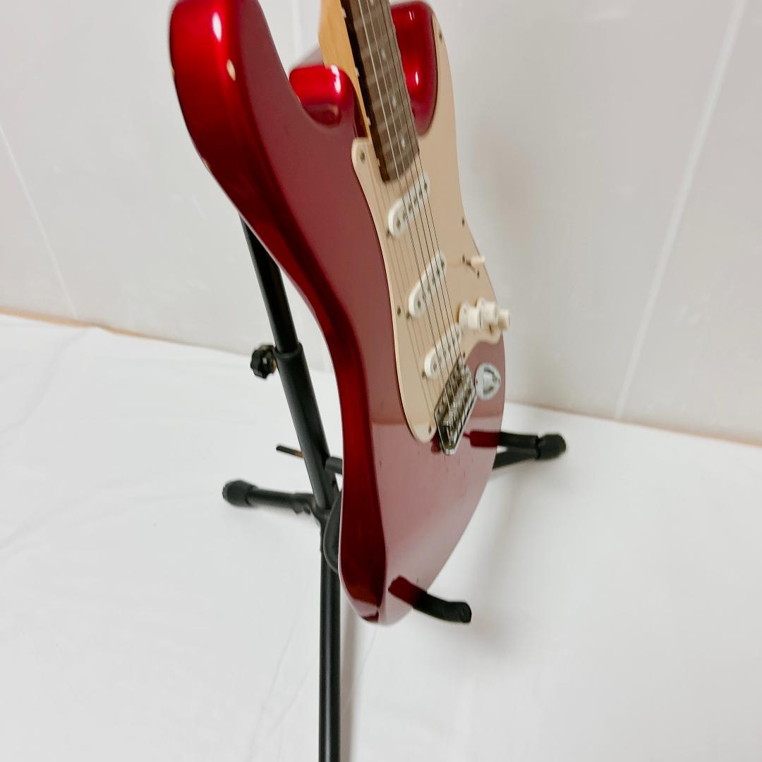 美品 Squier スクワイヤー ストラトキャスター Affinity 赤