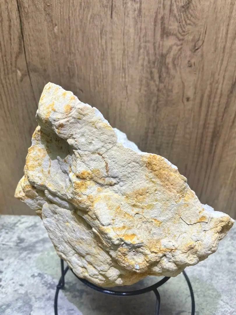 専用ページ巨大ジオード水晶ブレスレットの浄化に　台座付