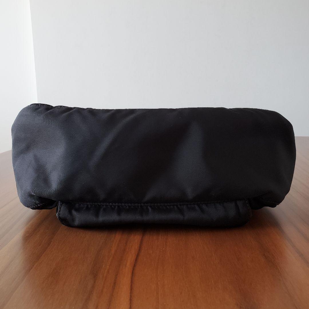 PRADA　プラダ　ショルダーバッグ　テスートナイロン　三角ロゴ