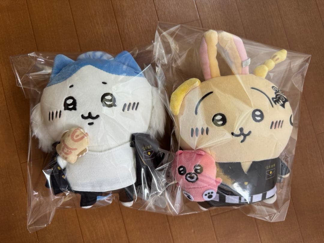 タグ付き★東京リベンジャーズ★ ちいかわ コラボ　ぬいぐるみ うさぎ ハチワレ